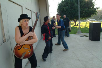 1-23-2005 4-08-08 PM